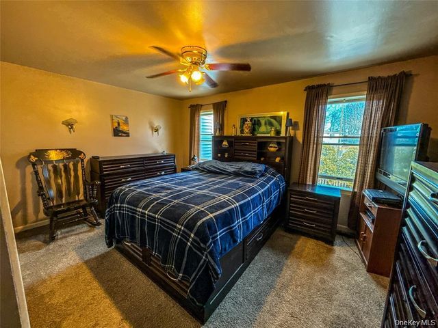 33 Muntz Lane, Garnerville, NY 10923