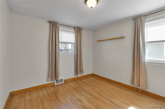 394 Linwood Avenue, North Tonawanda, NY 14120