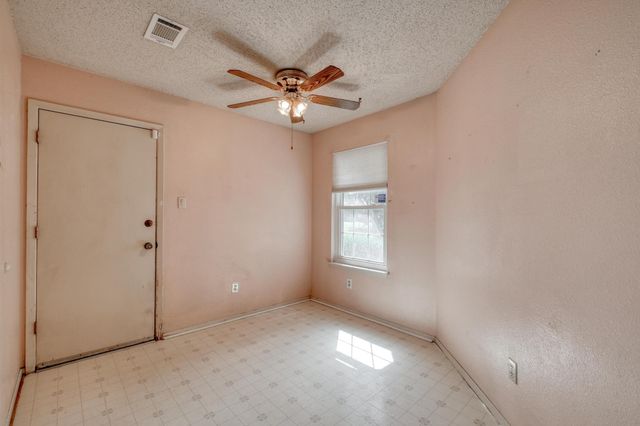 4901 Transit CIR, Austin, TX 78727