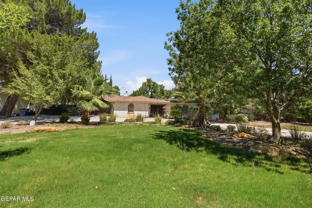 794 COEUR DALENE Circle, El Paso, TX 79922