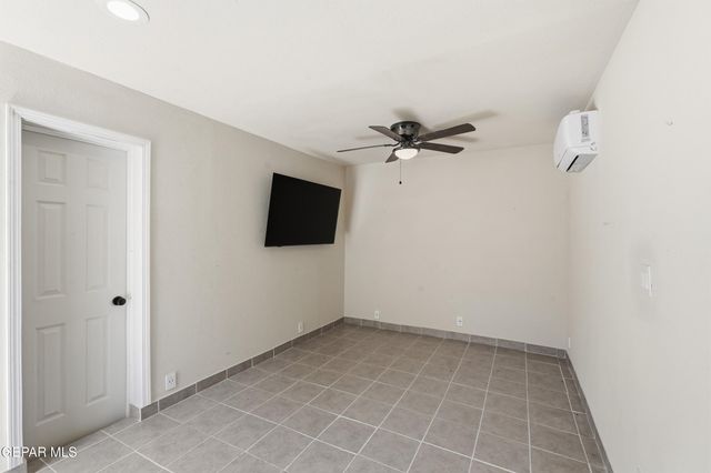 794 COEUR DALENE Circle, El Paso, TX 79922