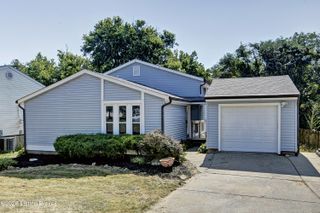 9310 Plumwood Pl, Crestwood, KY 40014