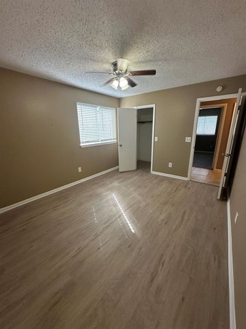 19434 Glenway Falls Drive, Katy, TX 77449