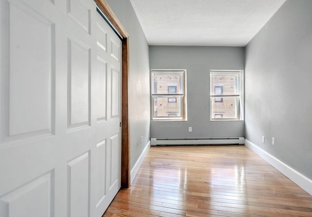 56 Peabody Street 3-E, Salem, MA 01970