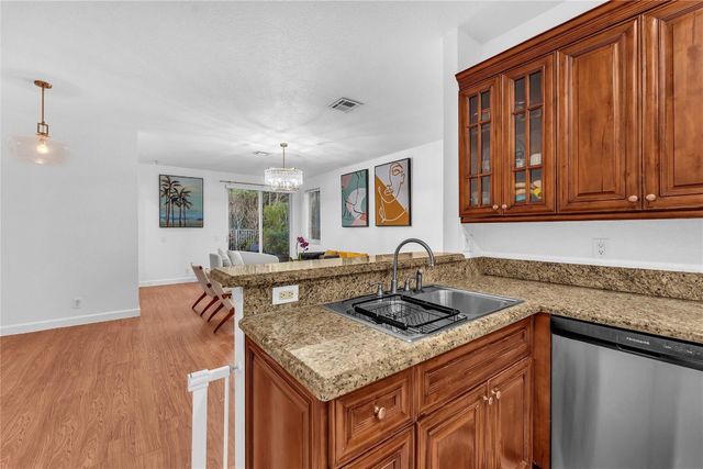 1059 Golden Cane Drive, Weston, FL 33327