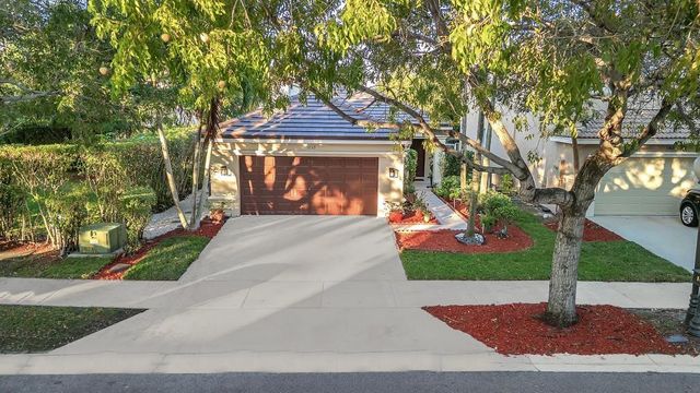 1059 Golden Cane Drive, Weston, FL 33327