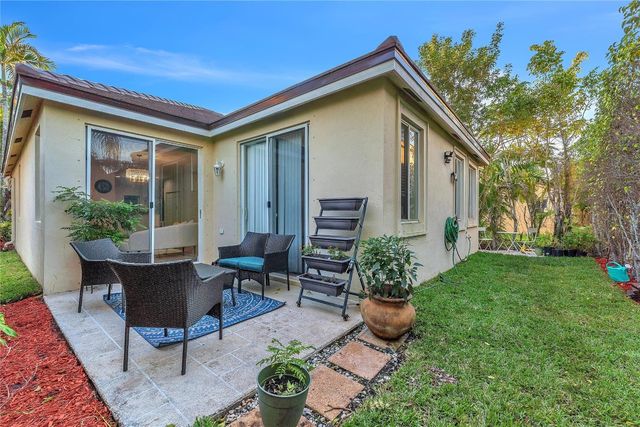 1059 Golden Cane Drive, Weston, FL 33327