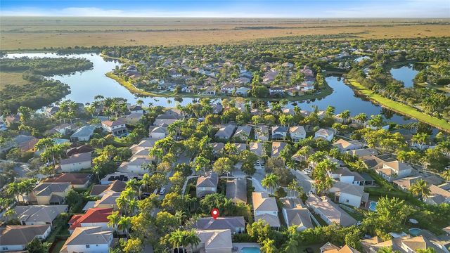 1059 Golden Cane Drive, Weston, FL 33327