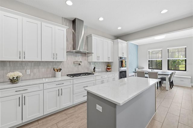 18615 RUE BEAUVAIS, Lutz, FL 33558