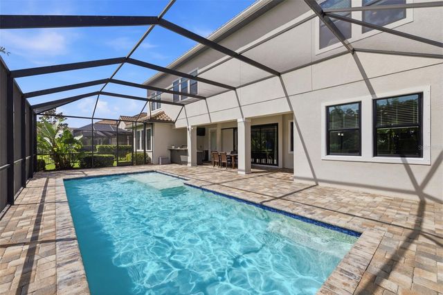 18615 RUE BEAUVAIS, Lutz, FL 33558