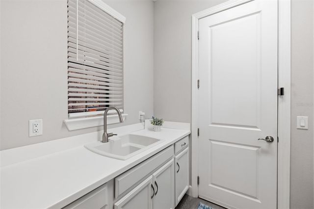 18615 RUE BEAUVAIS, Lutz, FL 33558