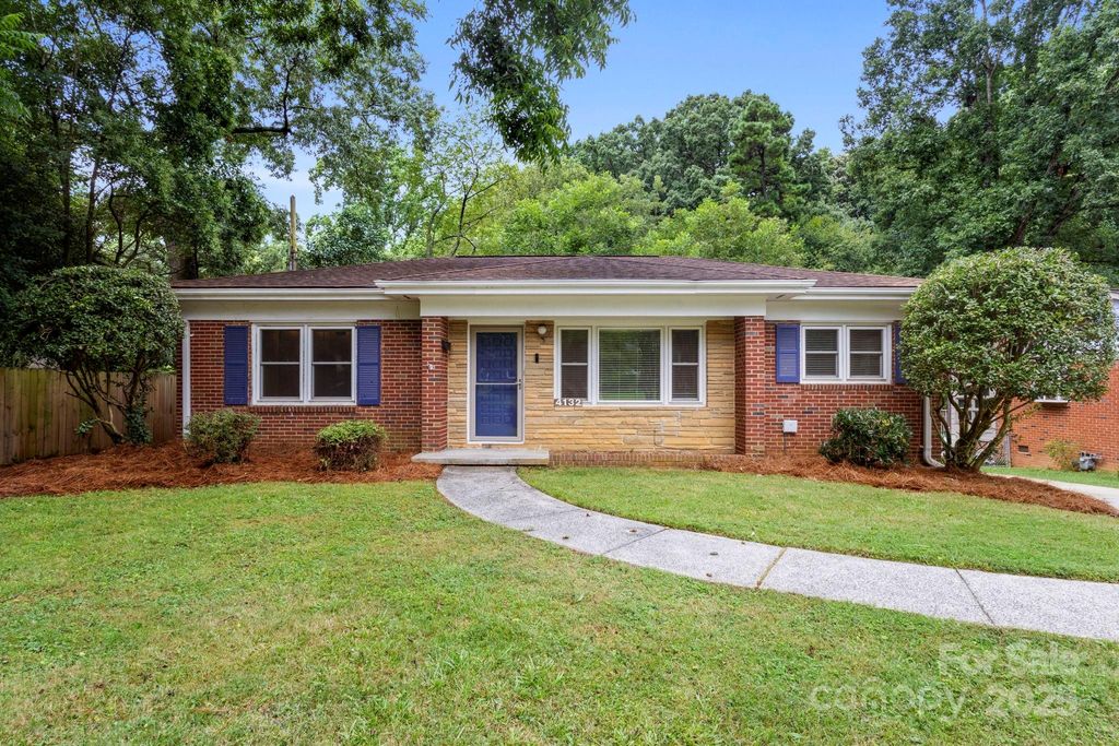 4132 Greenhaven Lane, Charlotte, NC 28205