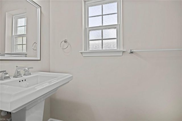 305 Baker ST, Suffolk, VA 23434