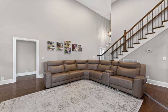1530 Marathon Dr, Murfreesboro, TN 37129