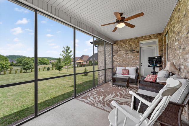 1530 Marathon Dr, Murfreesboro, TN 37129