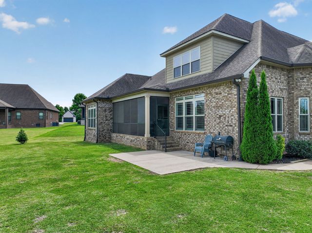 1530 Marathon Dr, Murfreesboro, TN 37129