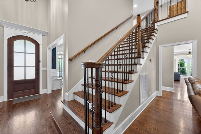 1530 Marathon Dr, Murfreesboro, TN 37129