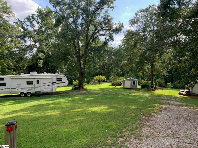 29 Shelton Road, Greenville, SC 29611