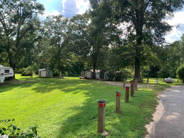 29 Shelton Road, Greenville, SC 29611