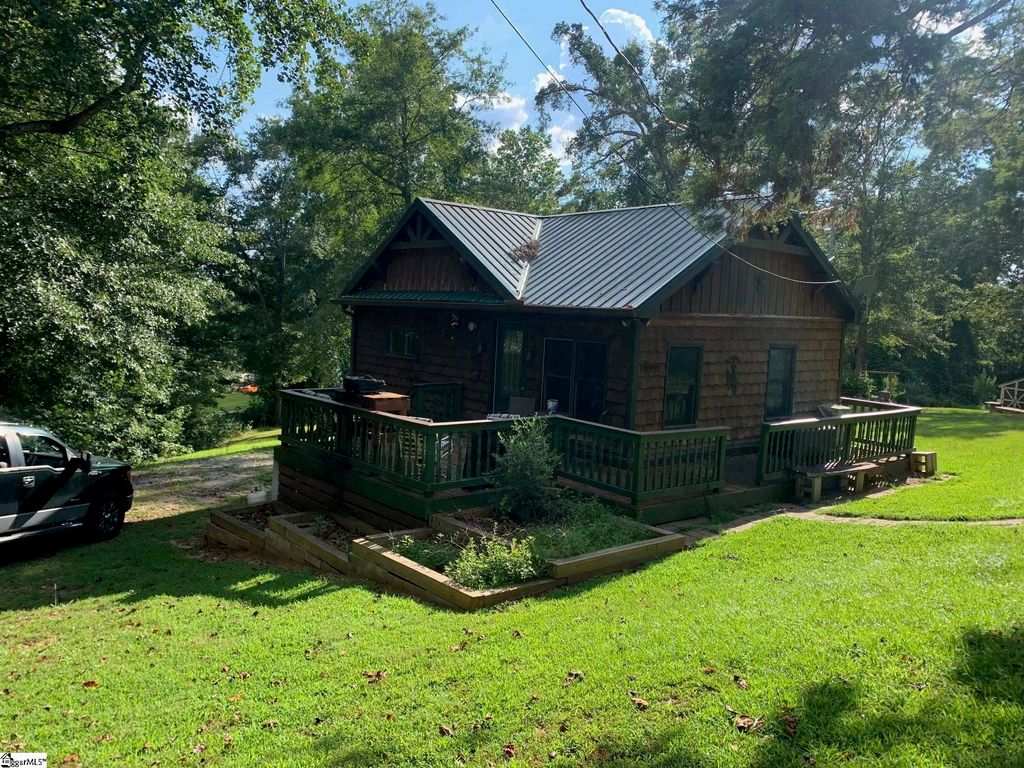 29 Shelton Road, Greenville, SC 29611