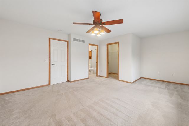 2200 Hart Avenue 1, Des Moines, IA 50320
