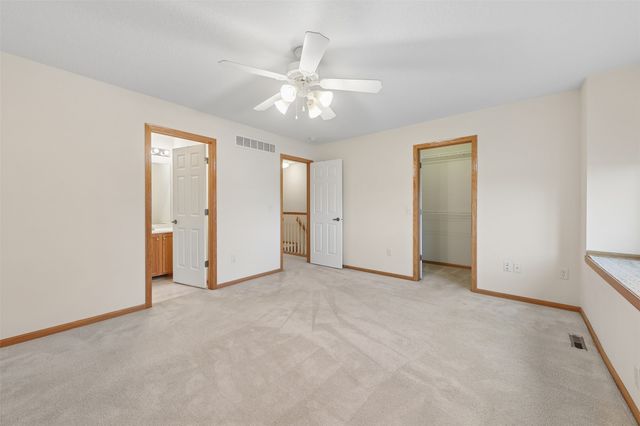 2200 Hart Avenue 1, Des Moines, IA 50320