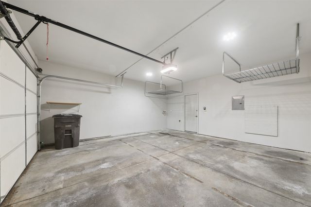 2200 Hart Avenue 1, Des Moines, IA 50320