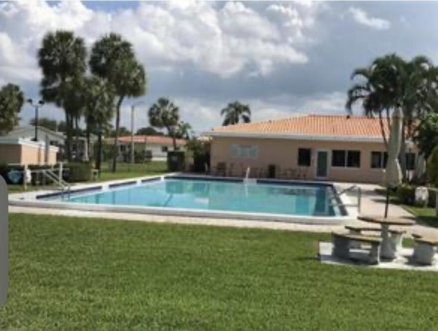 4803 Highland Drive, Tamarac, FL 33319