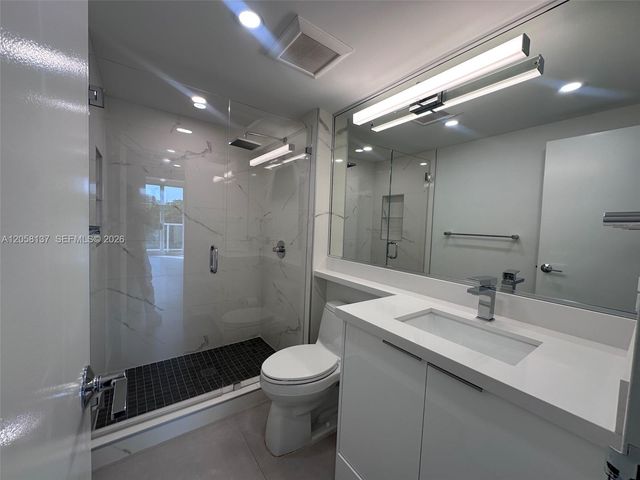 100 Bayview Drive 317, Sunny Isles Beach, FL 33160