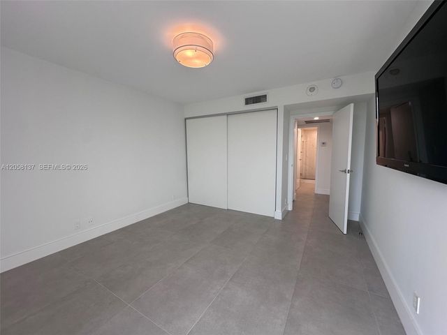 100 Bayview Drive 317, Sunny Isles Beach, FL 33160