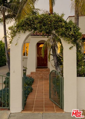 1351 Montecito Circle, Los Angeles, CA 90031