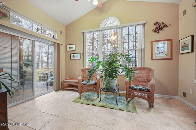 29 Inverness Lane, Jackson, NJ 08527
