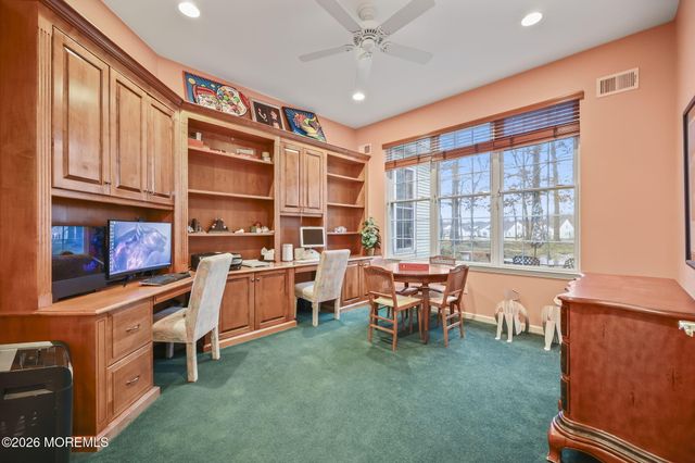 29 Inverness Lane, Jackson, NJ 08527