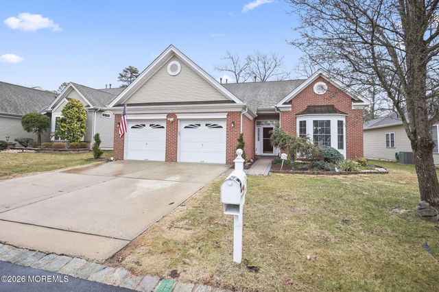 29 Inverness Lane, Jackson, NJ 08527