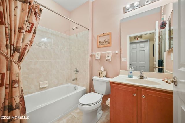 29 Inverness Lane, Jackson, NJ 08527