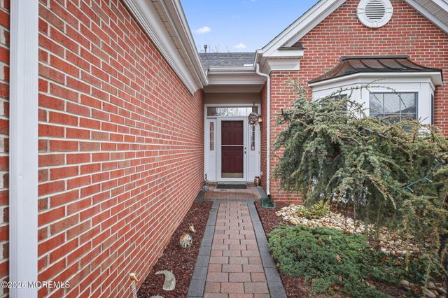29 Inverness Lane, Jackson, NJ 08527