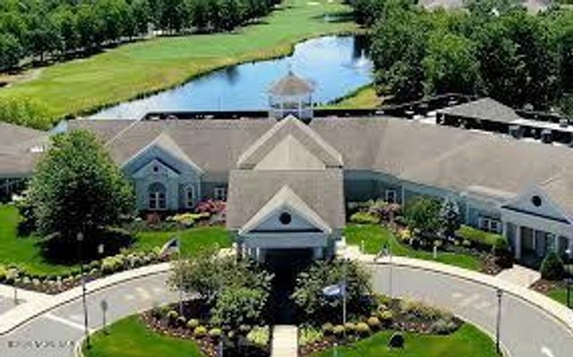 29 Inverness Lane, Jackson, NJ 08527
