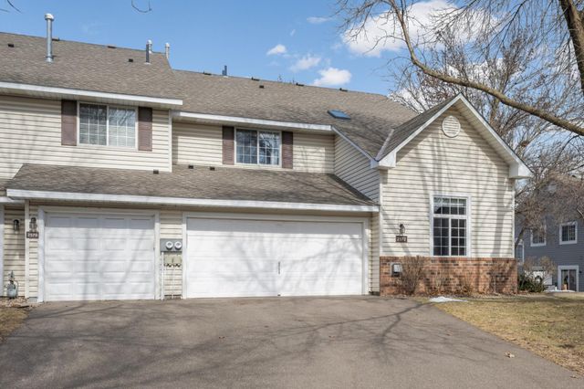 2572 Lockwood Drive 68, Mendota Heights, MN 55120