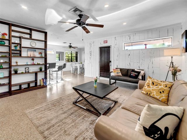 1507 Garfield St, Hollywood, FL 33020