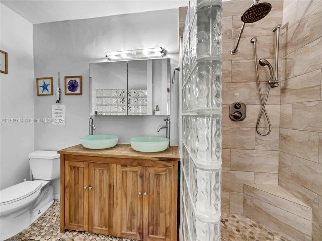 1507 Garfield St, Hollywood, FL 33020