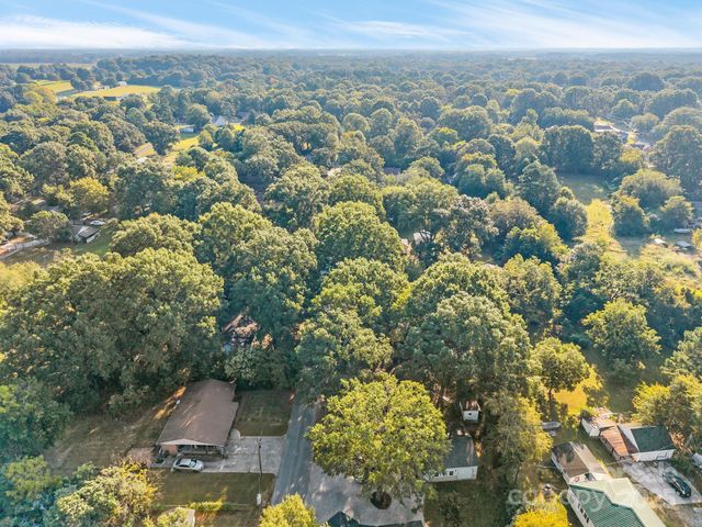 112 Shady Lane, Marshville, NC 28103