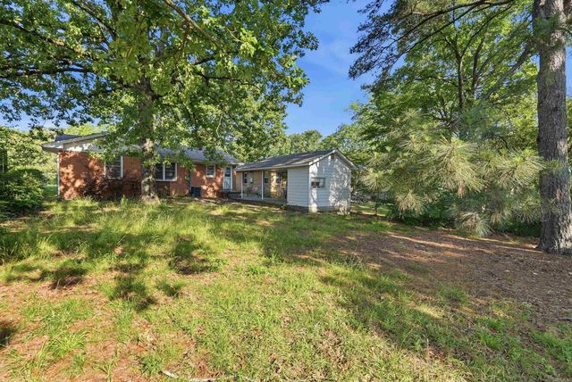 3902 N Cypress St, North Little Rock, AR 72116