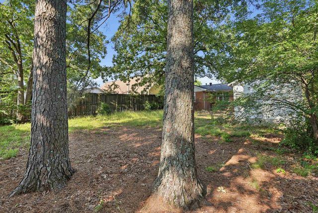 3902 N Cypress St, North Little Rock, AR 72116