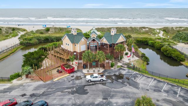 3220 Moss Hammock Wynd, Southport, NC 28461