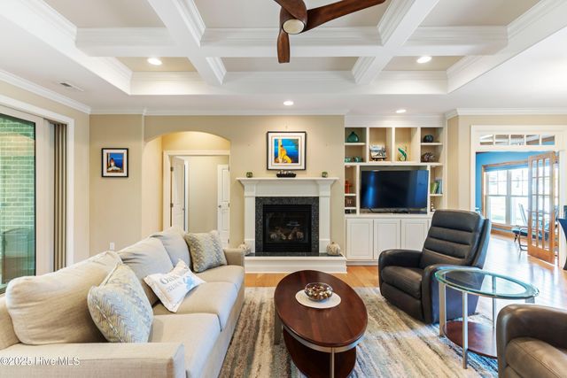 3220 Moss Hammock Wynd, Southport, NC 28461