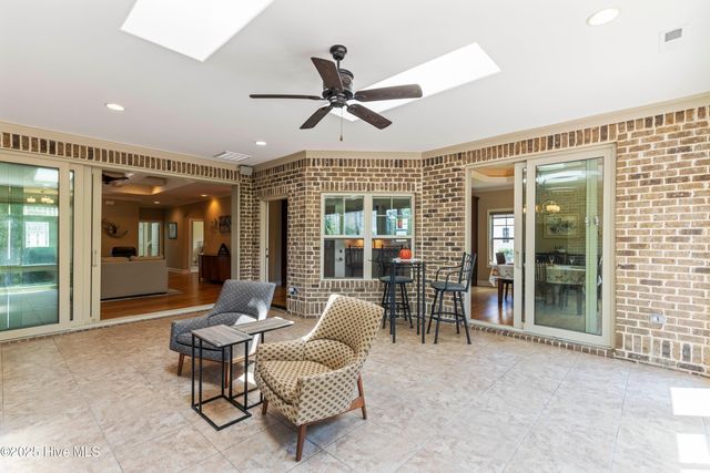 3220 Moss Hammock Wynd, Southport, NC 28461