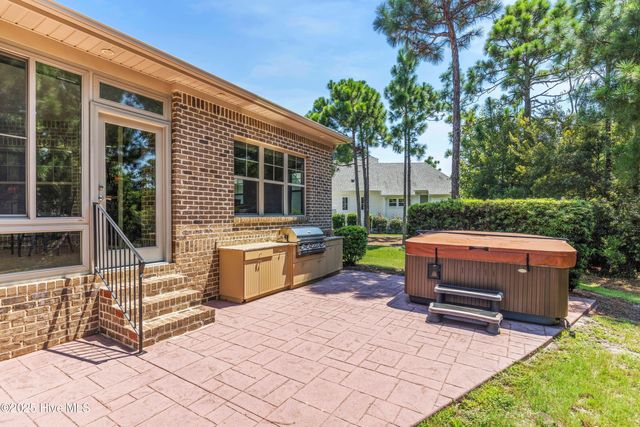 3220 Moss Hammock Wynd, Southport, NC 28461