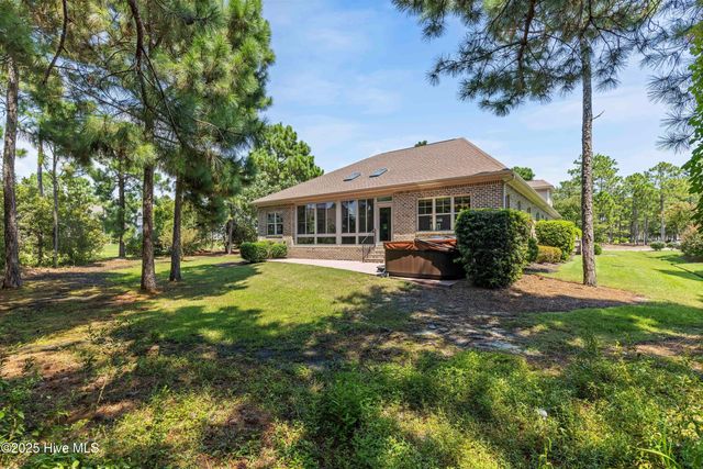 3220 Moss Hammock Wynd, Southport, NC 28461