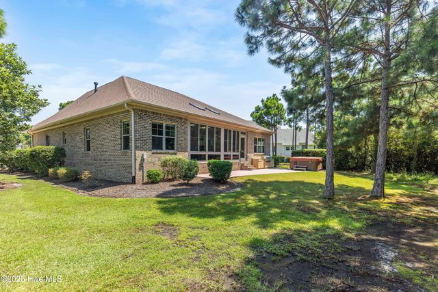 3220 Moss Hammock Wynd, Southport, NC 28461