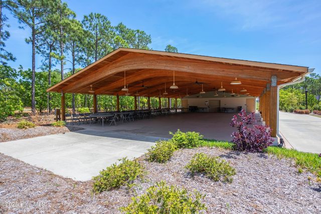 3220 Moss Hammock Wynd, Southport, NC 28461